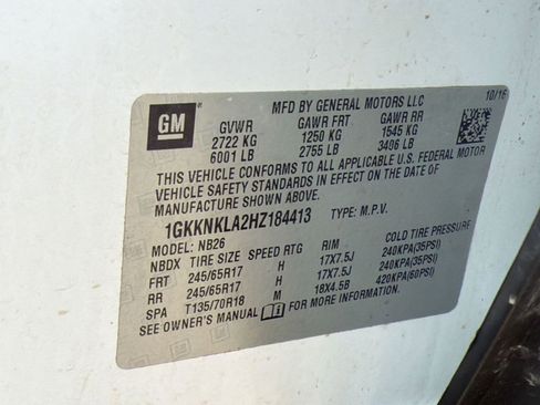 Used 2017 GMC Acadia SLE FWD image 18