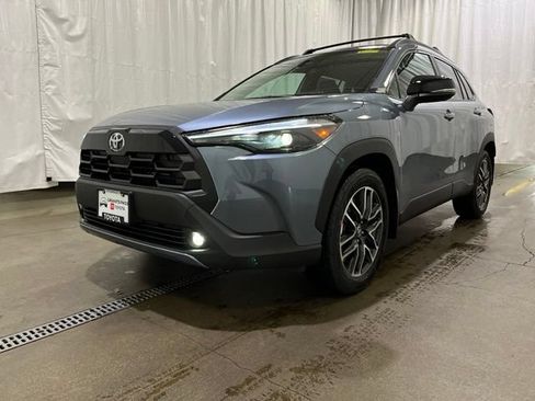 New 2026 Toyota Corolla Cross XLE w/ Convenience Package AWD/4WD image 25