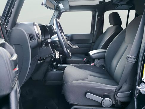 Used 2015 Jeep Wrangler Unlimited Sport w/ Quick Order Package 24S image 10