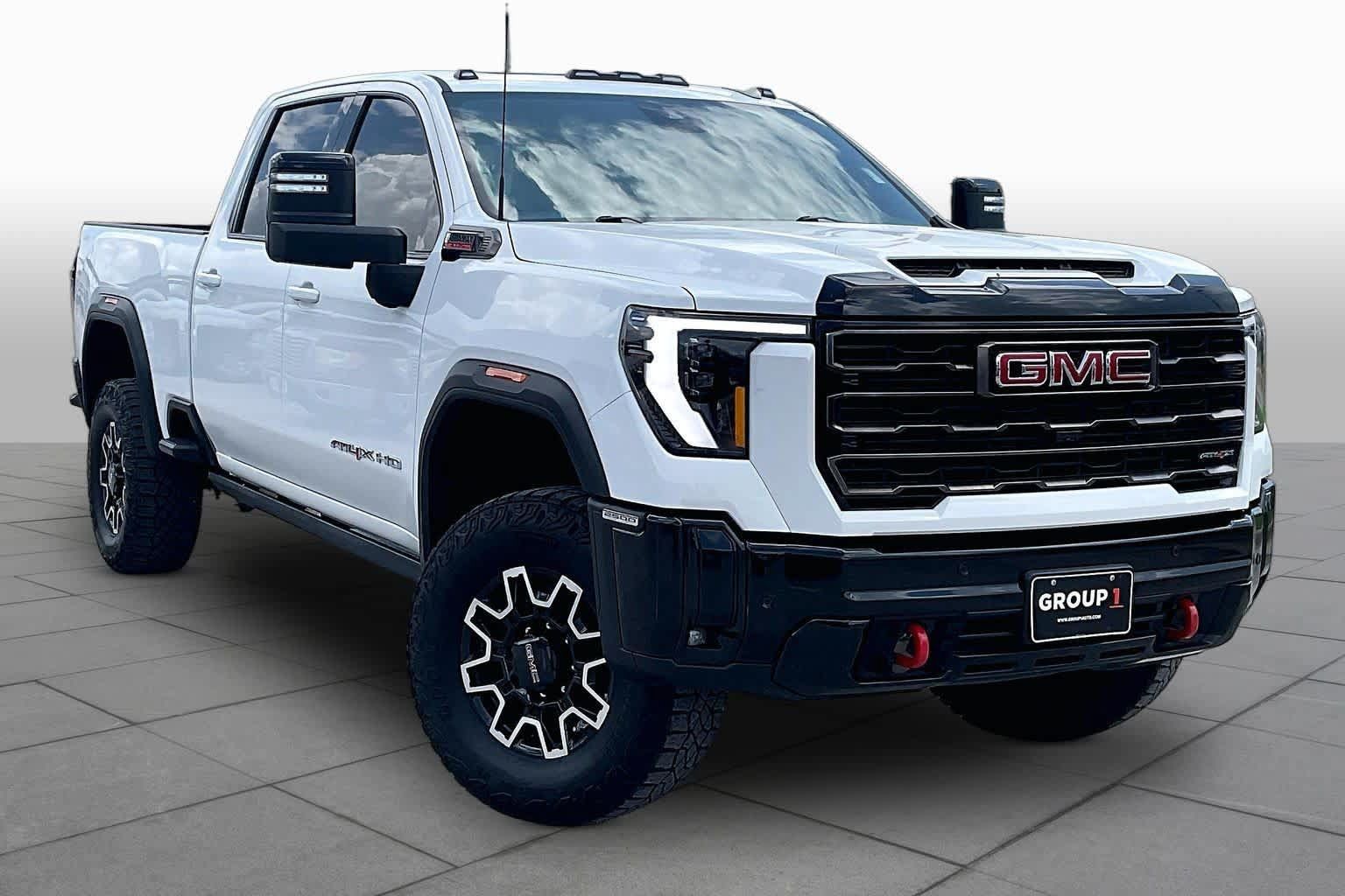 Certified 2025 GMC Sierra 2500 AT4X AWD/4WD image 3