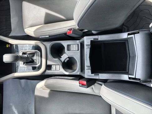Certified 2025 Subaru Forester Limited AWD/4WD image 33