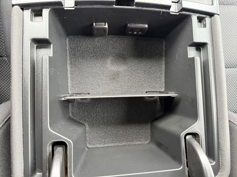 Used 2018 Chevrolet Silverado 1500 LT w/ All Star Edition image 28