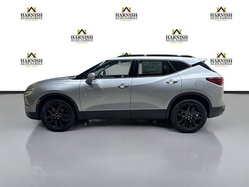 New 2025 Chevrolet Blazer LT w/ Sound & Technology Package image 8