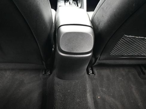 Used 2022 Hyundai Elantra Limited FWD image 37