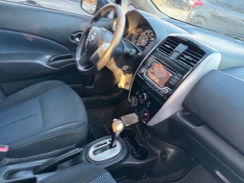 Used 2017 Nissan Versa Note SV image 33