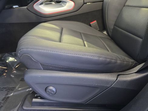 Certified 2024 Mercedes-Benz GLS 450 4MATIC image 31