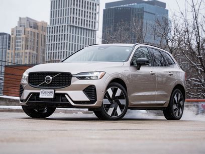 Certified 2025 Volvo XC60 T8 Ultra w/ Climate Package