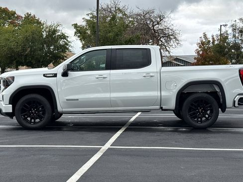 New 2026 GMC Sierra 1500 Elevation image 8