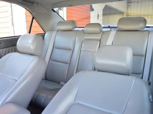Used 2006 Toyota Camry XLE FWD image 38