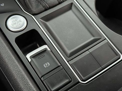 Used 2018 Volkswagen Atlas SE image 22