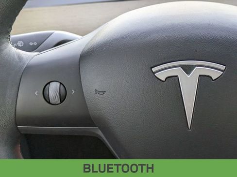 Used 2021 Tesla Model 3 Standard Range Plus image 18