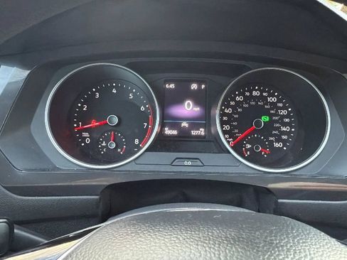 Used 2020 Volkswagen Tiguan S FWD image 29