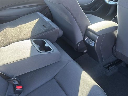 Used 2025 Toyota Corolla LE image 19