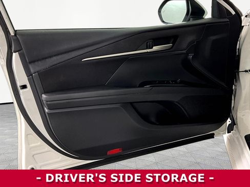 Used 2025 Toyota Camry LE FWD image 20