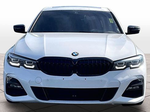 Used 2022 BMW 330i xDrive Sedan w/ M Sport Package image 3