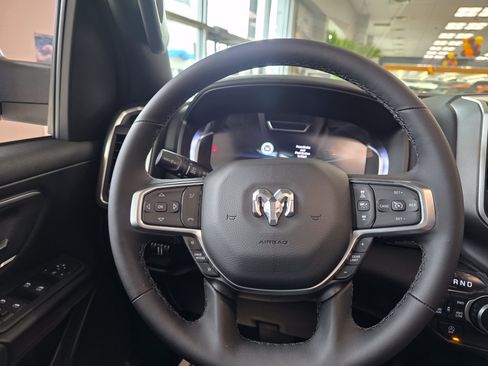 New 2026 RAM 1500 Big Horn AWD/4WD image 9