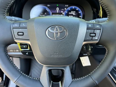 New 2026 Toyota Crown Platinum AWD/4WD image 14