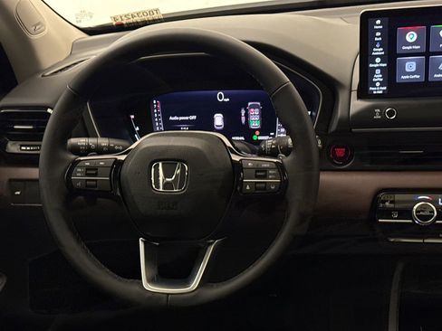 New 2026 Honda Pilot Touring image 14