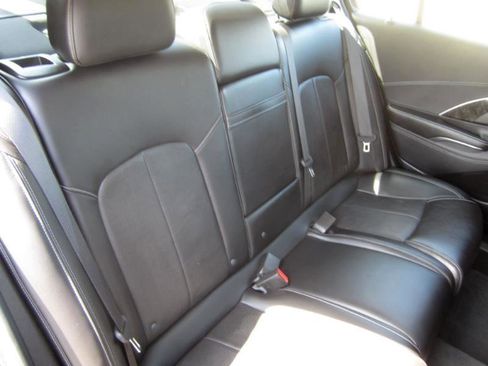 Used 2014 Buick LaCrosse Premium FWD image 14
