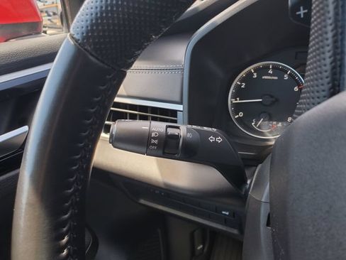 Used 2024 Mitsubishi Outlander SE Black Edition AWD/4WD image 15