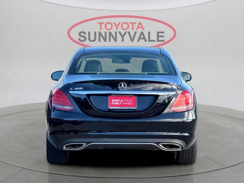Used 2015 Mercedes-Benz C 300 Sedan image 8