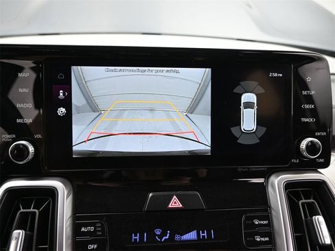 Certified 2023 Kia Sorento EX image 30