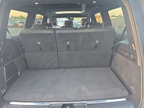 Used 2023 Jeep Grand Wagoneer Series II w/ Flexible Seating Group AWD/4WD image 30
