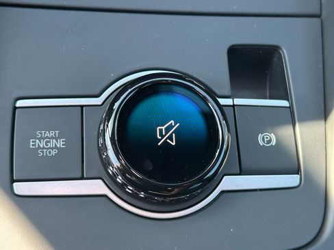 New 2026 Volkswagen Tiguan SE R-Line image 31