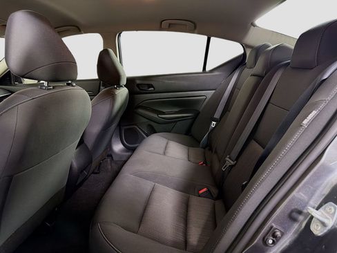 Used 2024 Nissan Altima 2.5 S FWD image 21