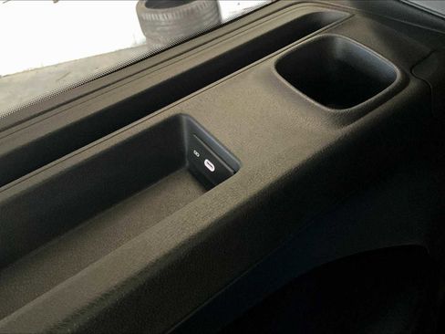 New 2025 Volkswagen ID. Buzz Pro S image 23