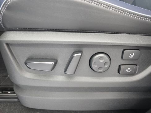 New 2026 INFINITI QX80 4WD w/ Sport Exterior Package image 38