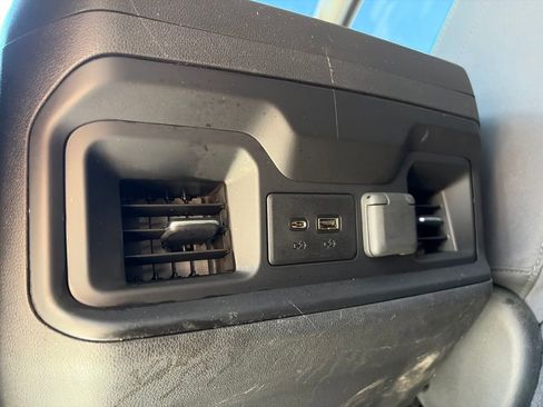 Used 2020 Chevrolet Silverado 1500 RST w/ Texas Edition RWD image 29