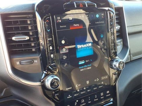 Used 2023 RAM 1500 Laramie image 12