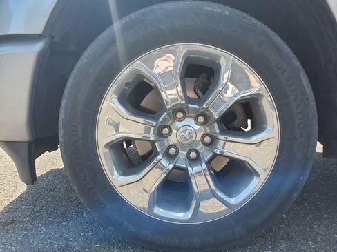 Used 2021 RAM 1500 Big Horn image 10