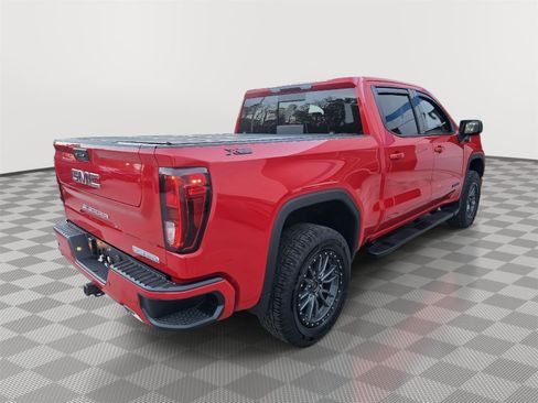 Used 2024 GMC Sierra 1500 Elevation w/ Elevation Premium Package image 5