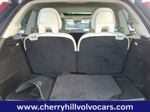Certified 2023 Volvo XC90 B6 Plus image 29