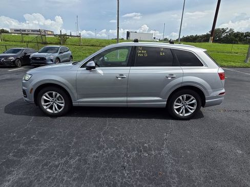 Used 2019 Audi Q7 3.0T Premium w/ Convenience Package AWD/4WD image 8