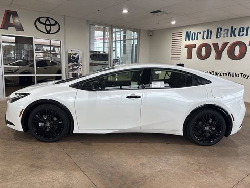 New 2026 Toyota Prius Plug-In Hybrid image 7