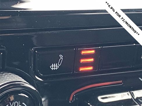 New 2025 Jeep Grand Cherokee Altitude image 24