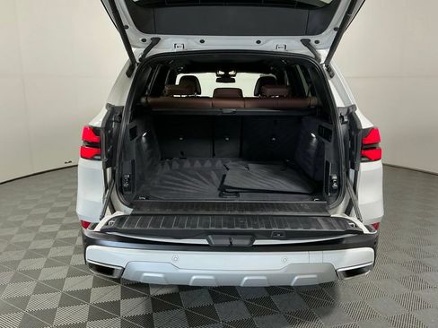 Certified 2024 BMW X5 xDrive40i w/ Premium Package AWD/4WD image 28