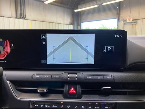 Used 2025 Kia K4 FWD image 41
