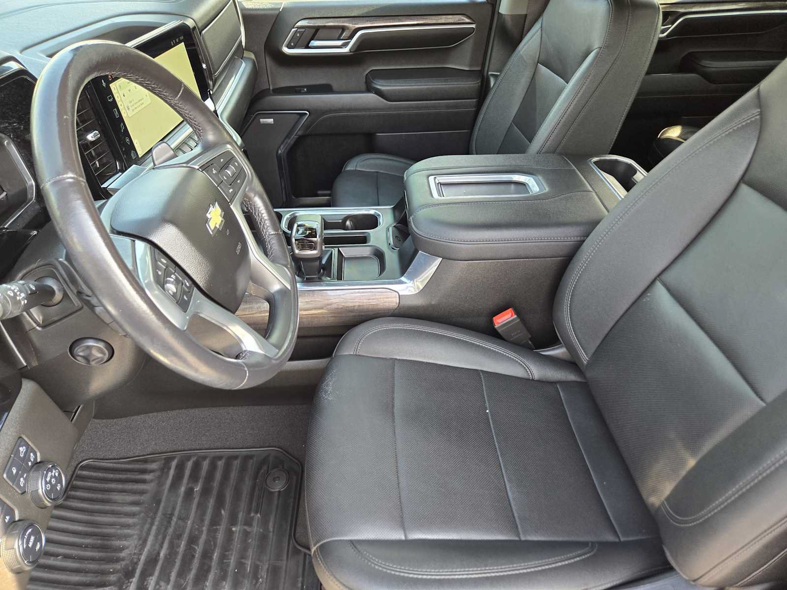 Certified 2022 Chevrolet Silverado 1500 LTZ w/ LTZ Premium Texas Edition AWD/4WD image 13