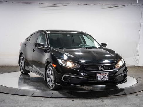 Used 2019 Honda Civic LX image 5