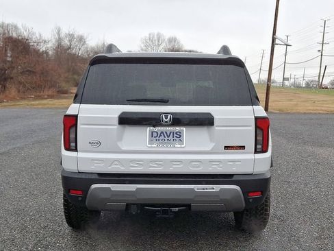 Certified 2026 Honda Passport TrailSport Elite image 5