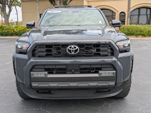 Used 2025 Toyota 4Runner TRD Off-Road Premium AWD/4WD image 8
