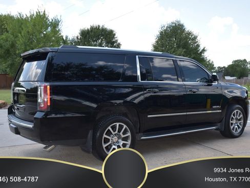 Used 2016 GMC Yukon XL Denali w/ Open Road Package AWD/4WD image 5