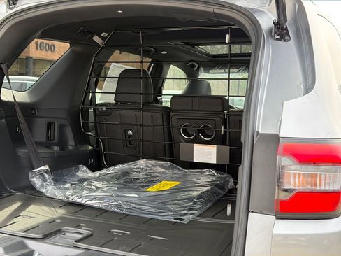 New 2026 Honda Pilot Black Edition image 7