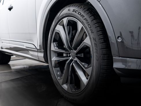 New 2026 Audi Q7 3.0T Premium Plus image 20