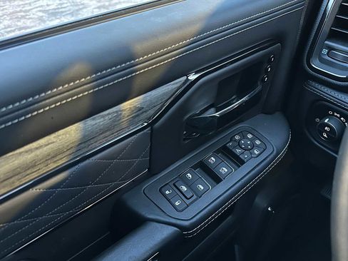 Used 2025 RAM 2500 Limited image 35