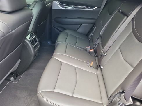 New 2025 Cadillac XT5 Premium Luxury image 27
